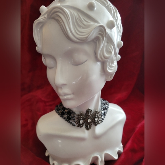 Elegant Black and Silver Choker Necklace - Picture 1 of 2